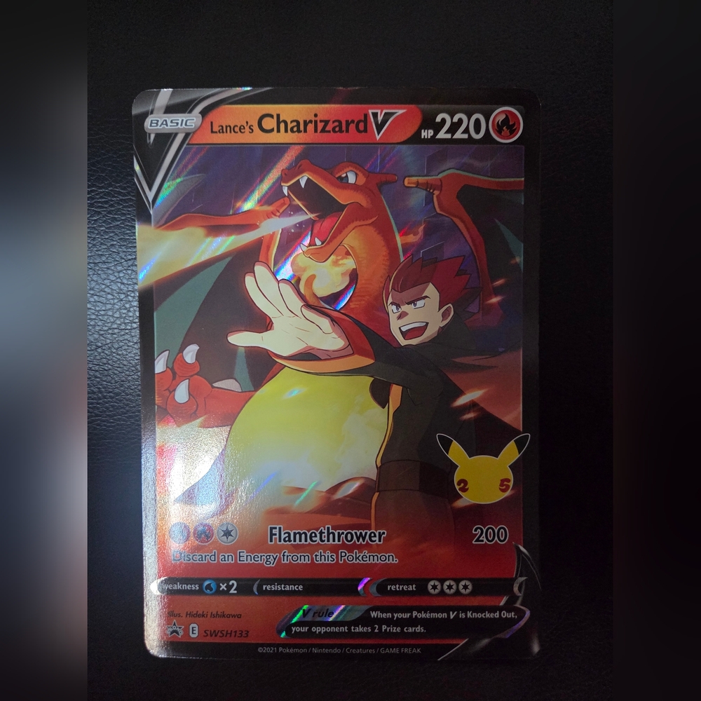 Lance's Charizard V 25th Anniversary Pokémon Jumbo Trading Card
